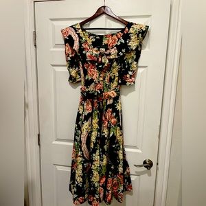 Beautiful Vintage Karen Alexander floral dress